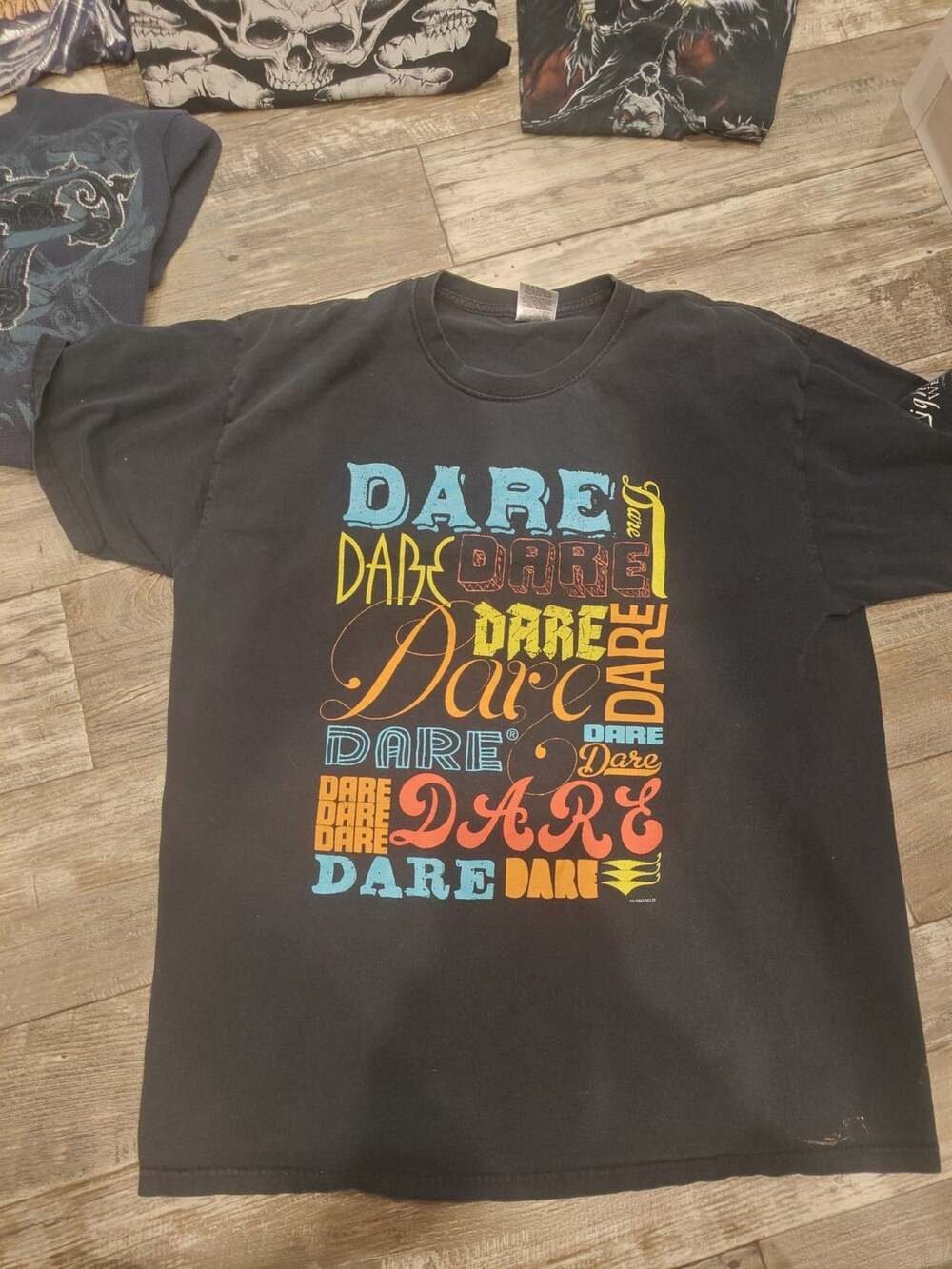 Vintage 1980's KEEP KIDS OFF DRUGS DARE T-Shirt Mens S-FRUIT OF THE LOOM T429